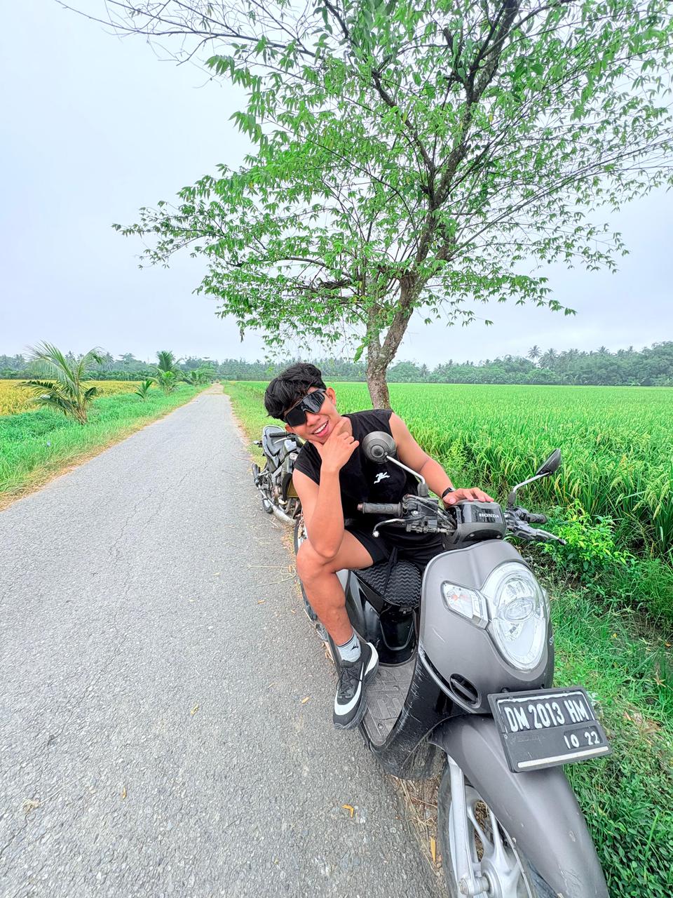 Pemilik Mekanik Hair Style